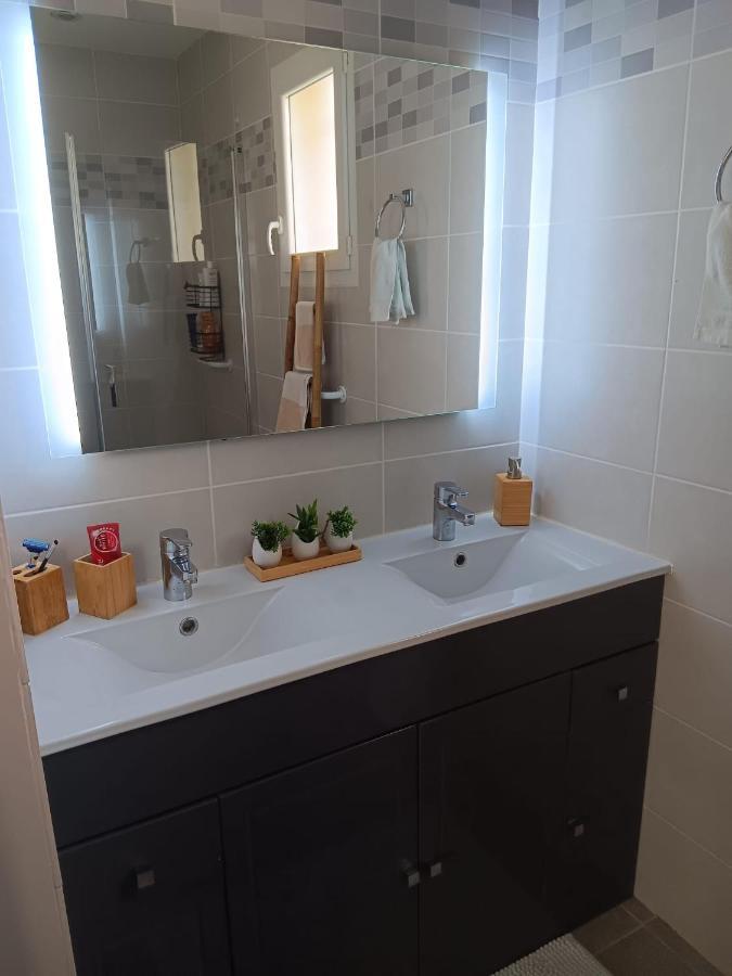 Chambre Cosy Non Fumeur Apartment ชาโตเรอนาร์ ภายนอก รูปภาพ